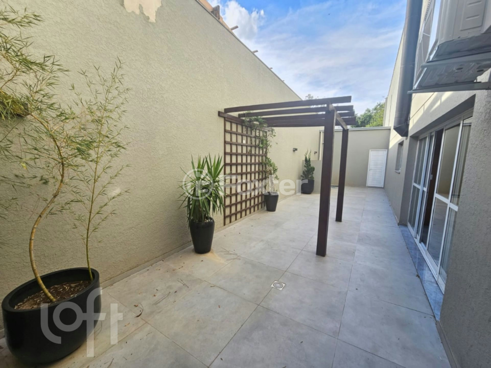 Apartamento à venda com 3 quartos, 131m² - Foto 4