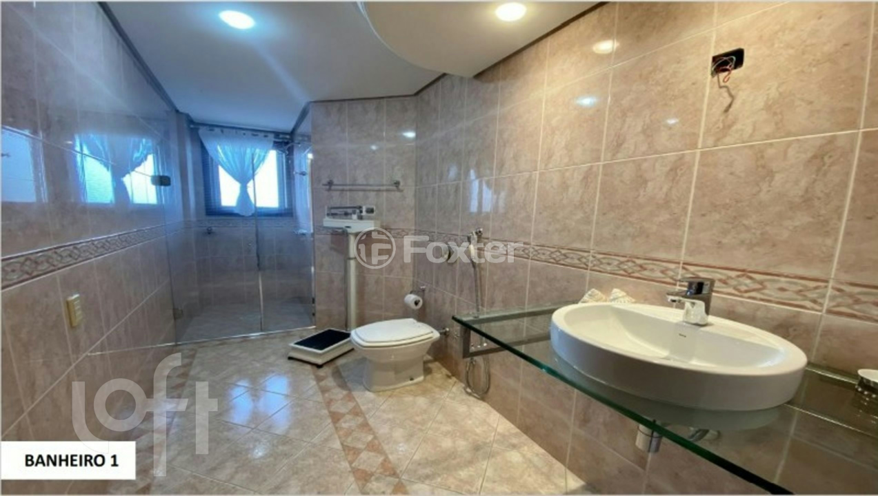 Apartamento à venda com 3 quartos, 234m² - Foto 18