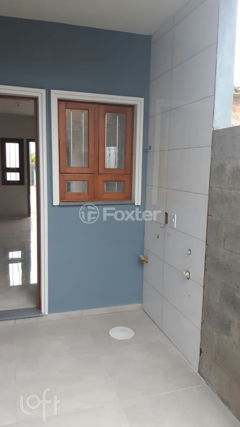 Casa à venda com 2 quartos, 54m² - Foto 1