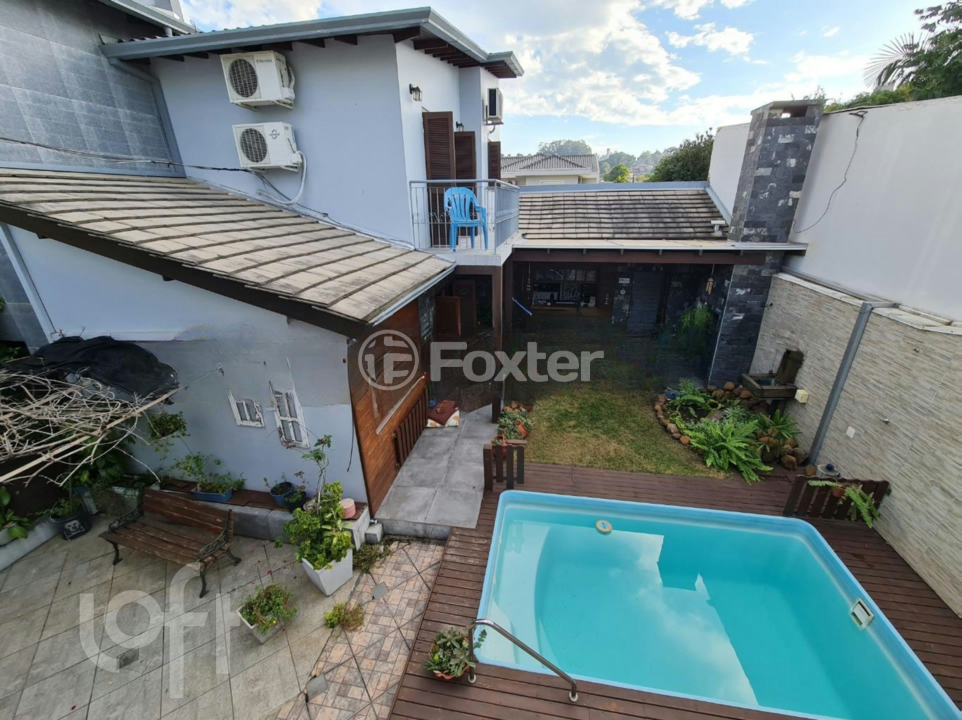 Casa à venda com 6 quartos, 254m² - Foto 20