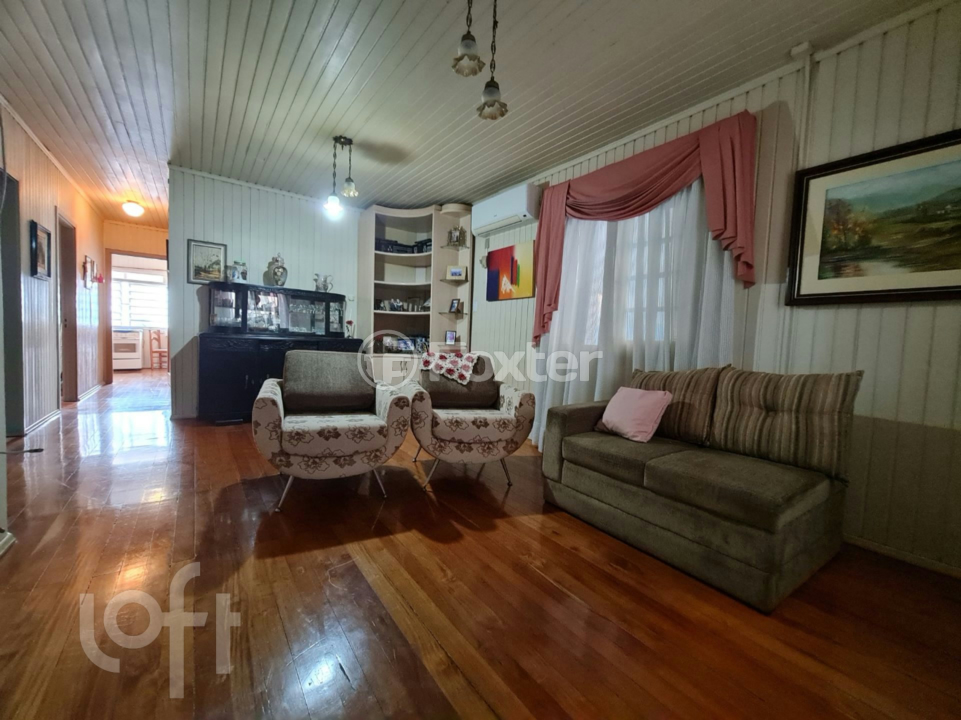 Casa à venda com 6 quartos, 254m² - Foto 5