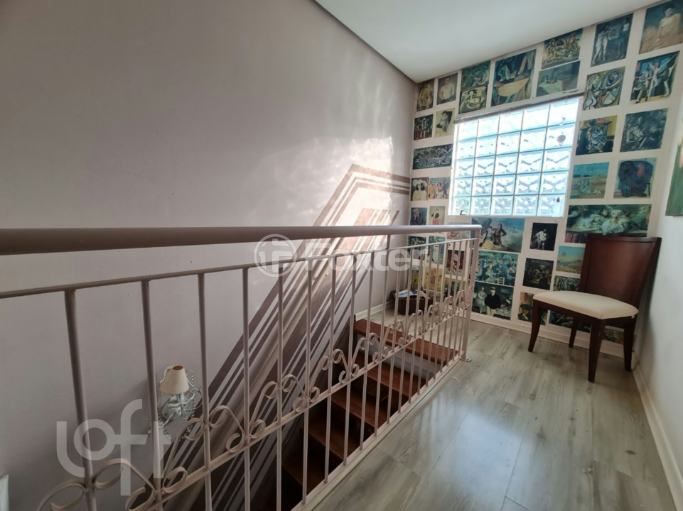 Casa à venda com 6 quartos, 254m² - Foto 33