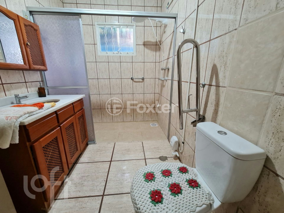 Casa à venda com 6 quartos, 254m² - Foto 12