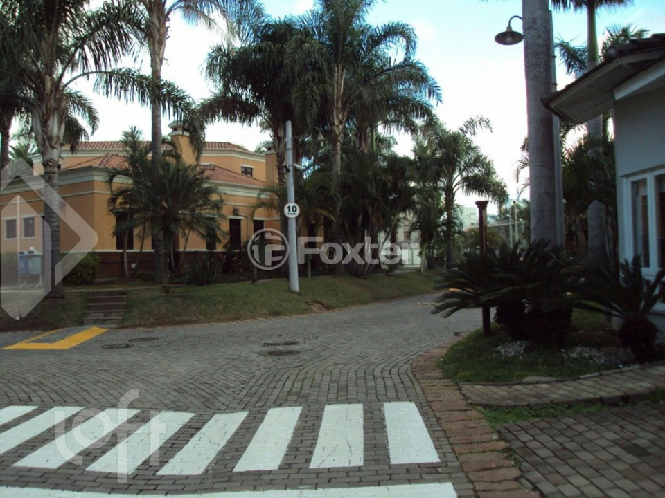 Casa de Condomínio à venda com 3 quartos, 178m² - Foto 37