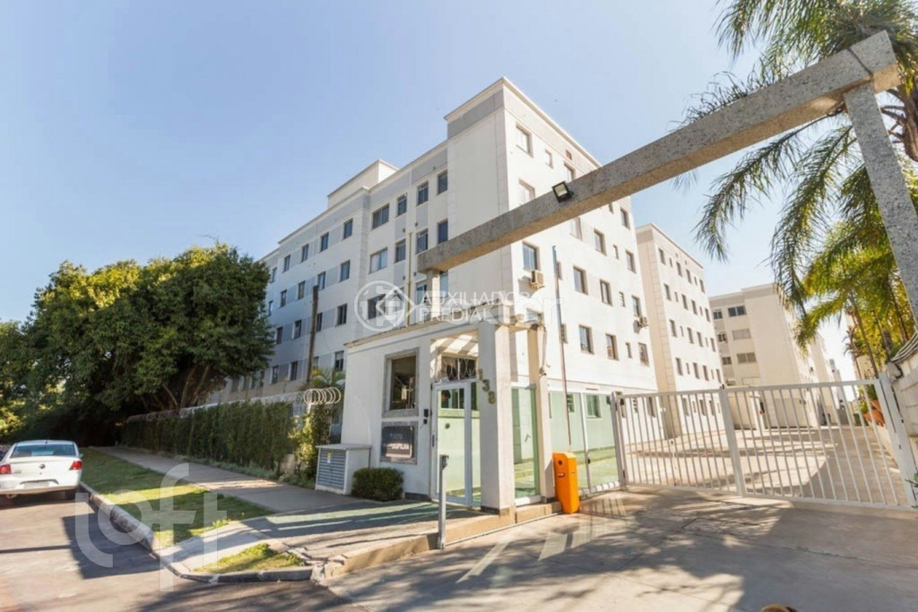 Apartamento à venda com 2 quartos, 42m² - Foto 14