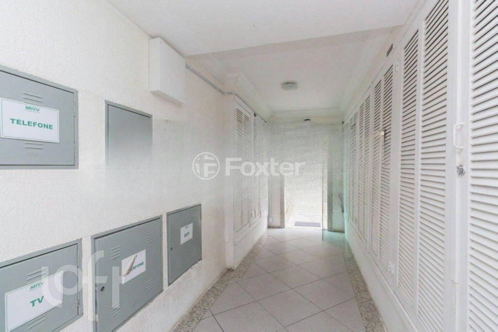 Apartamento à venda com 2 quartos, 42m² - Foto 16
