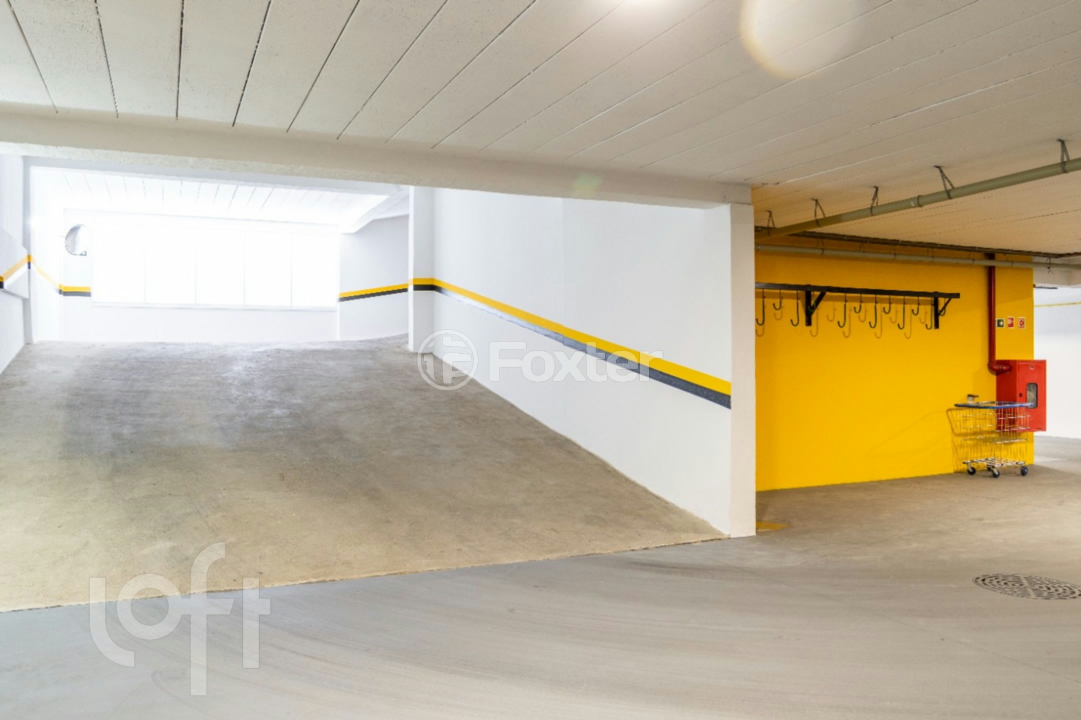 Apartamento à venda com 3 quartos, 150m² - Foto 19