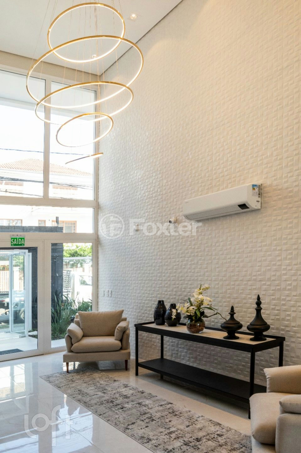 Apartamento à venda com 3 quartos, 150m² - Foto 3