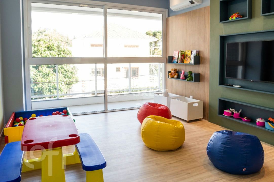 Apartamento à venda com 3 quartos, 150m² - Foto 11