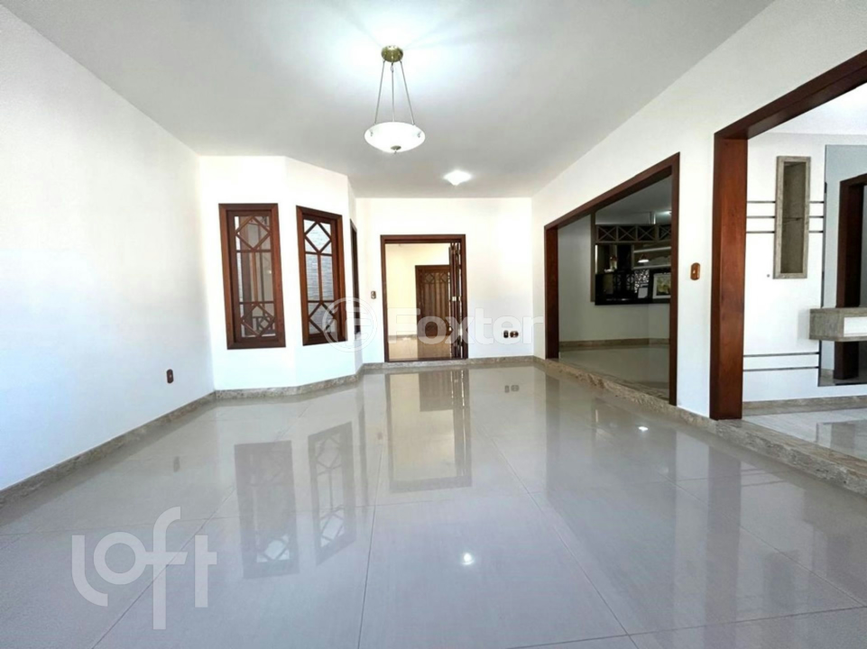 Casa à venda com 3 quartos, 270m² - Foto 4