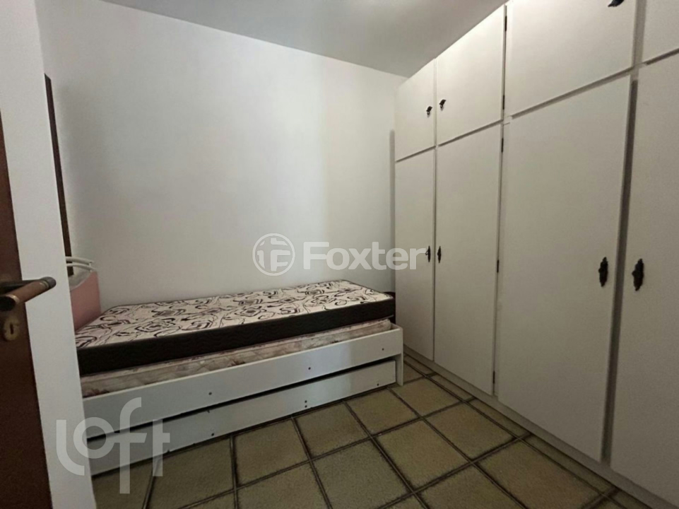 Casa à venda com 3 quartos, 270m² - Foto 45