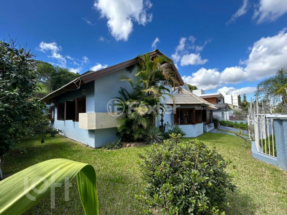 Casa à venda com 3 quartos, 270m² - Foto 46