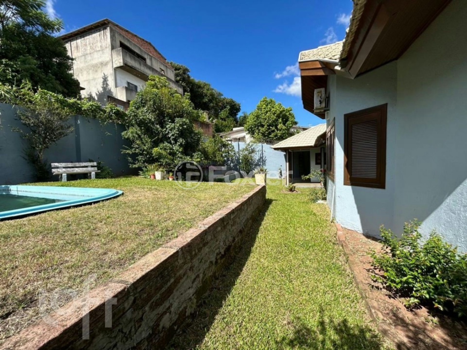Casa à venda com 3 quartos, 270m² - Foto 55