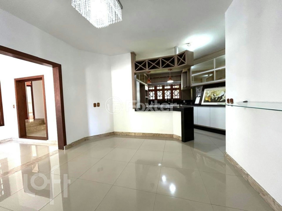 Casa à venda com 3 quartos, 270m² - Foto 13