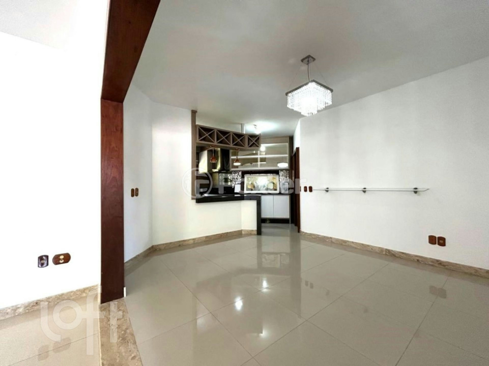 Casa à venda com 3 quartos, 270m² - Foto 9