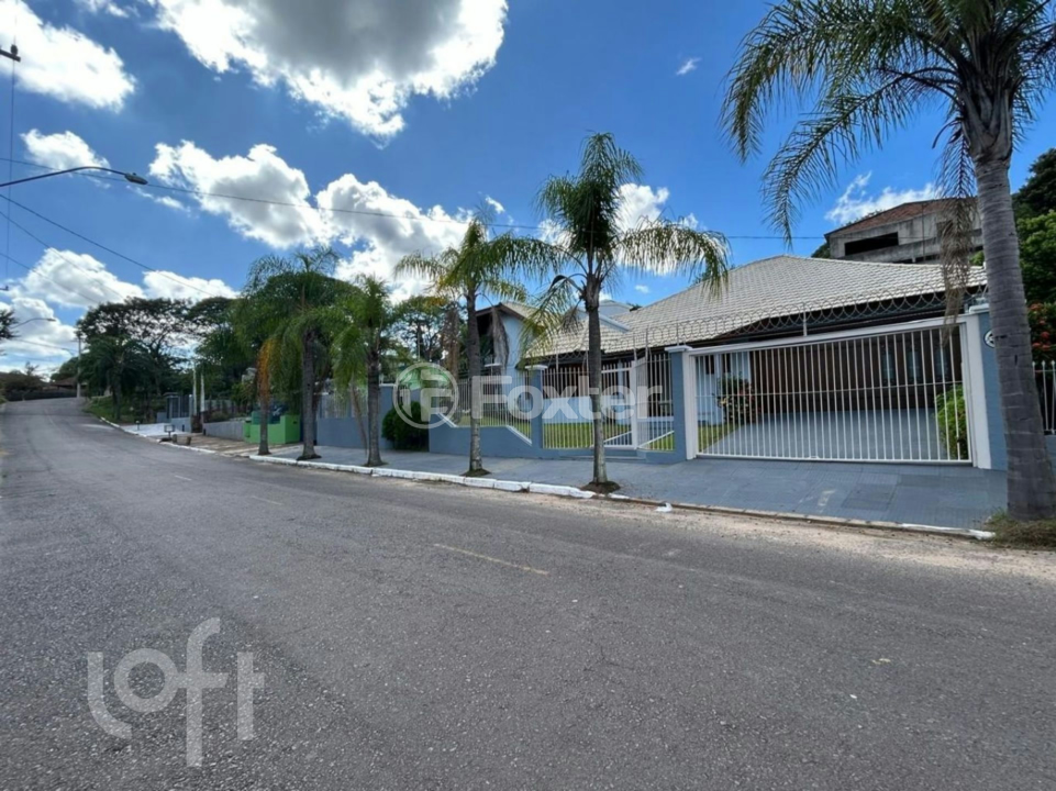 Casa à venda com 3 quartos, 270m² - Foto 62