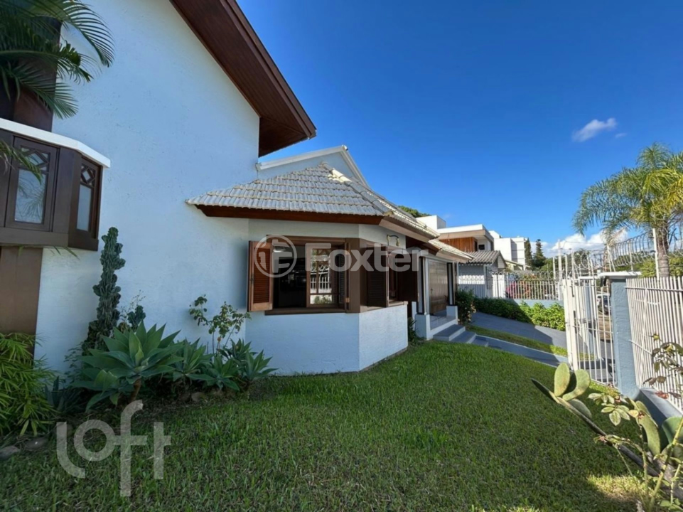 Casa à venda com 3 quartos, 270m² - Foto 57