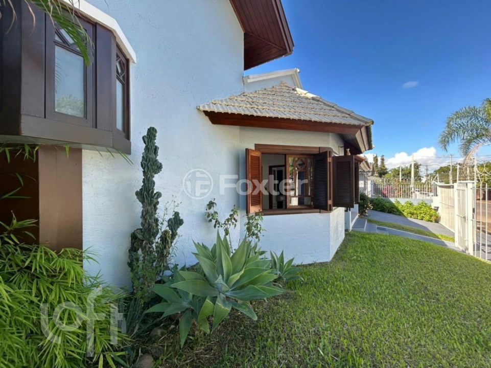 Casa à venda com 3 quartos, 270m² - Foto 60