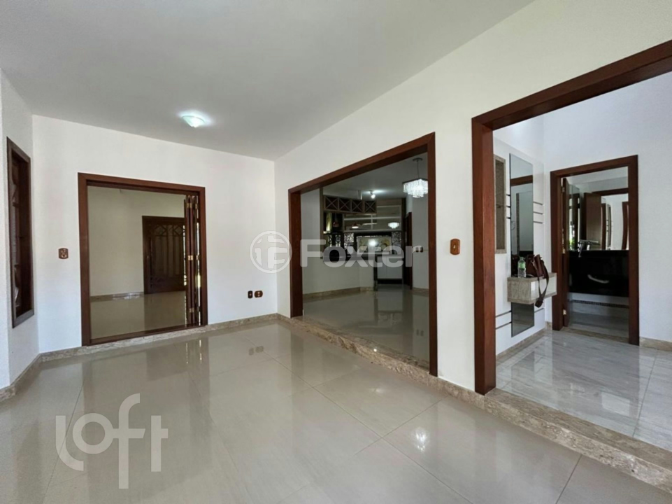 Casa à venda com 3 quartos, 270m² - Foto 8