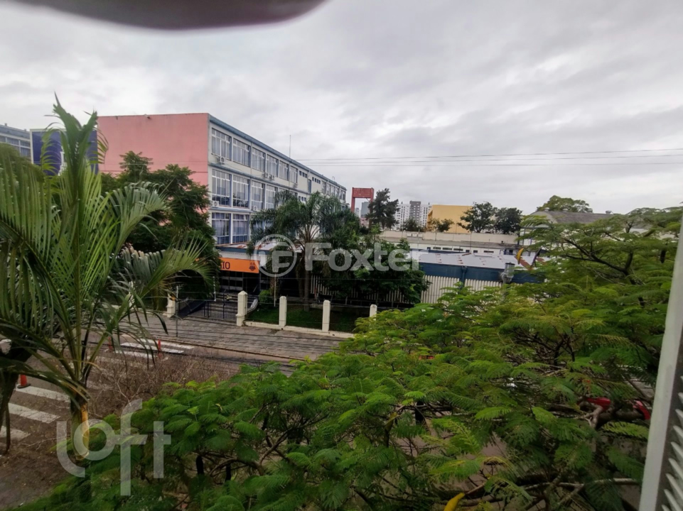 Apartamento à venda com 3 quartos, 87m² - Foto 3