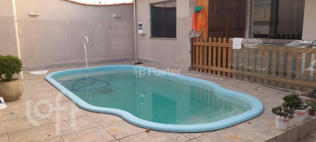 Casa à venda com 3 quartos, 240m² - Foto 15