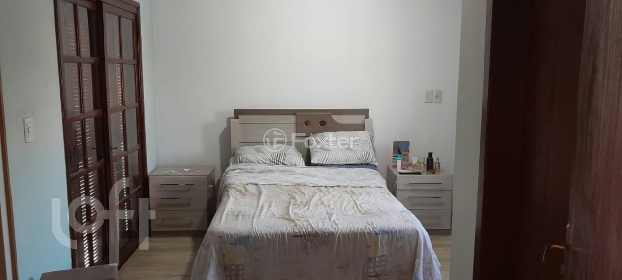 Casa à venda com 3 quartos, 240m² - Foto 26