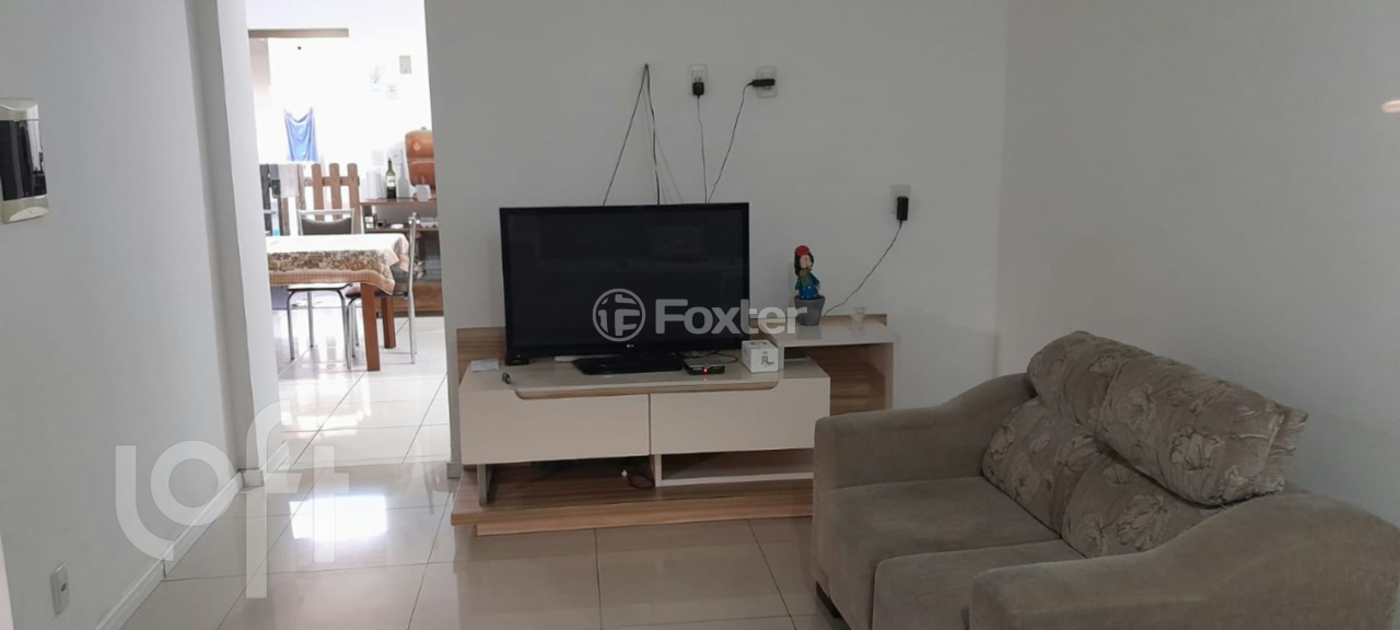 Casa à venda com 3 quartos, 240m² - Foto 3