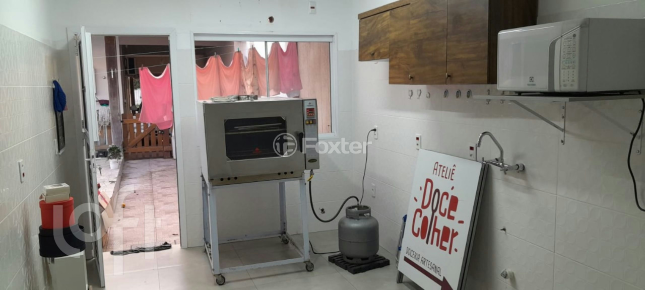 Casa à venda com 3 quartos, 240m² - Foto 22