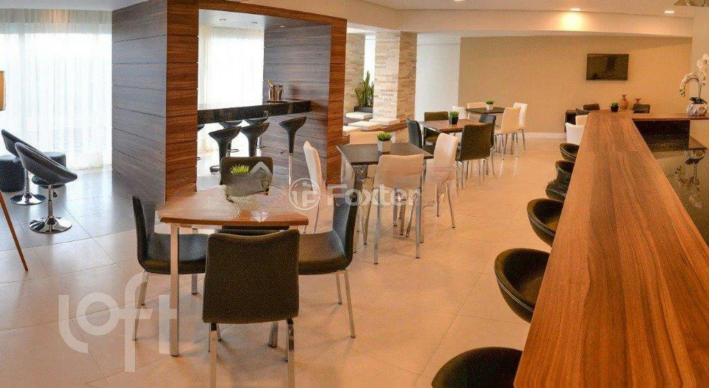 Apartamento à venda com 3 quartos, 108m² - Foto 2