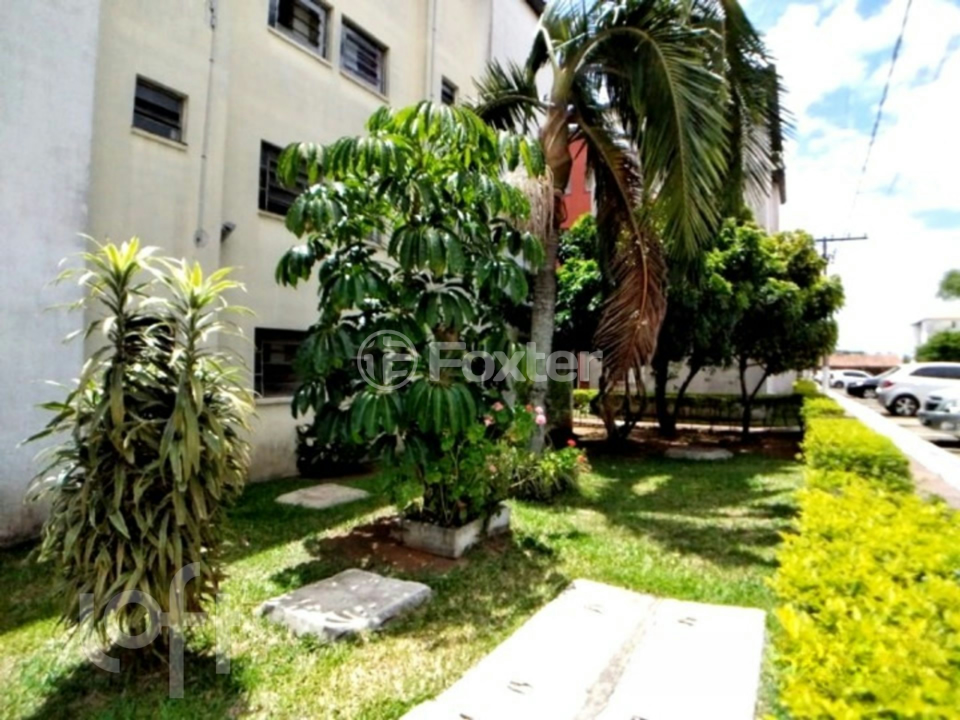 Apartamento à venda com 2 quartos, 44m² - Foto 11