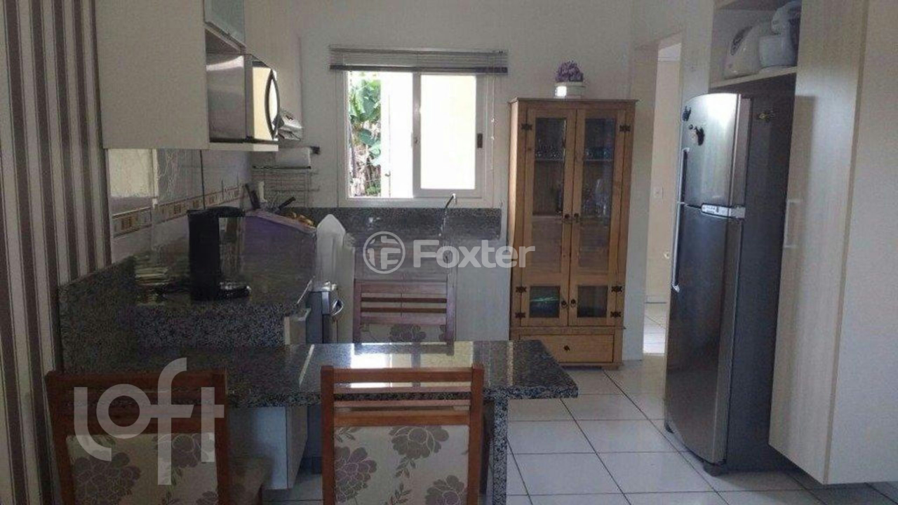 Casa de Condomínio à venda com 2 quartos, 59m² - Foto 2
