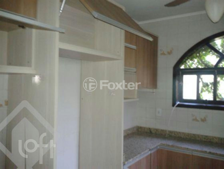 Casa de Condomínio à venda com 4 quartos, 450m² - Foto 17