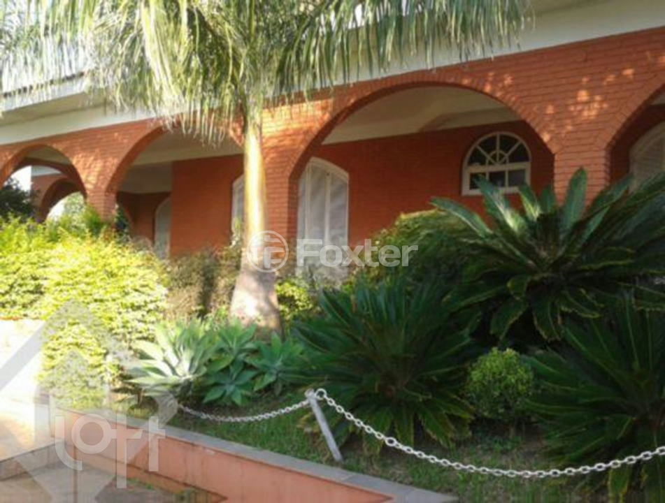 Casa de Condomínio à venda com 4 quartos, 450m² - Foto 9