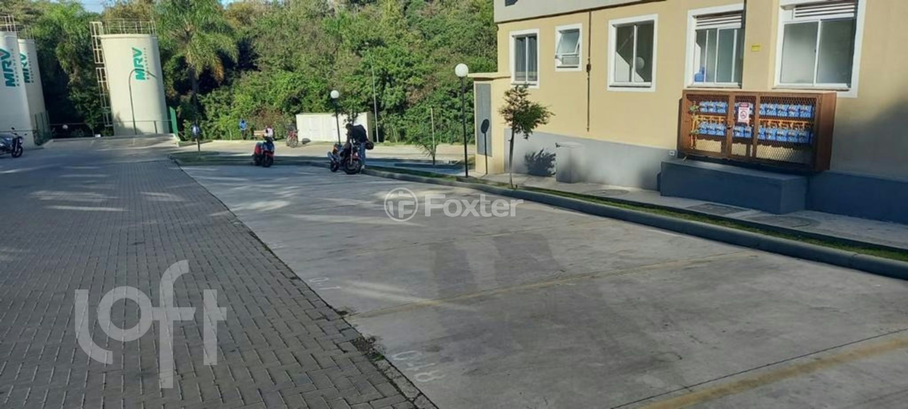 Apartamento à venda com 2 quartos, 44m² - Foto 20