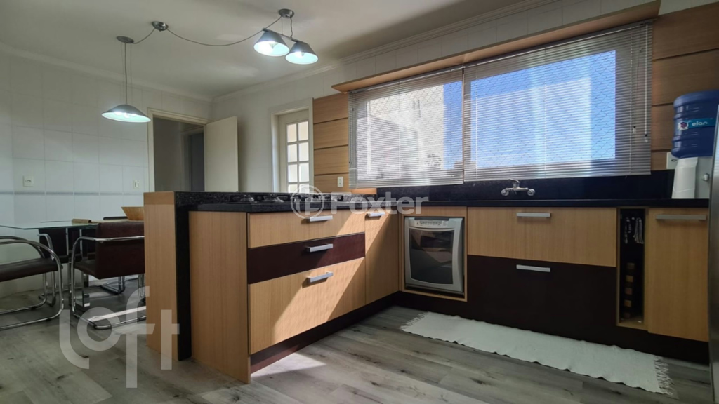 Apartamento à venda com 3 quartos, 124m² - Foto 3