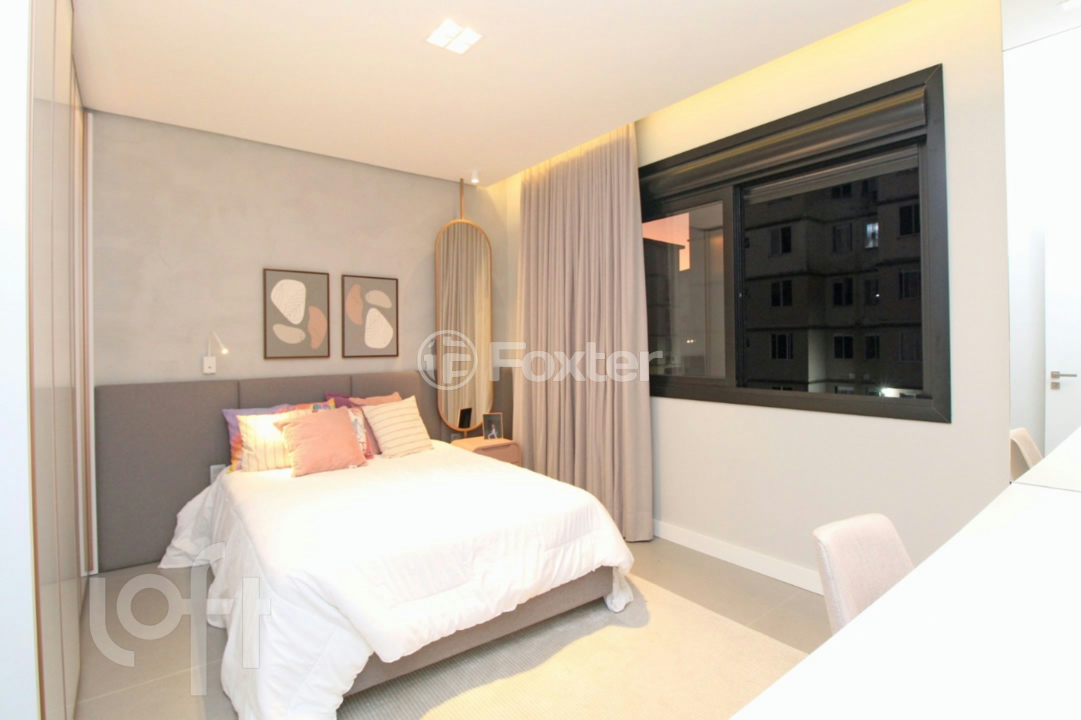 Casa de Condomínio à venda com 4 quartos, 220m² - Foto 52