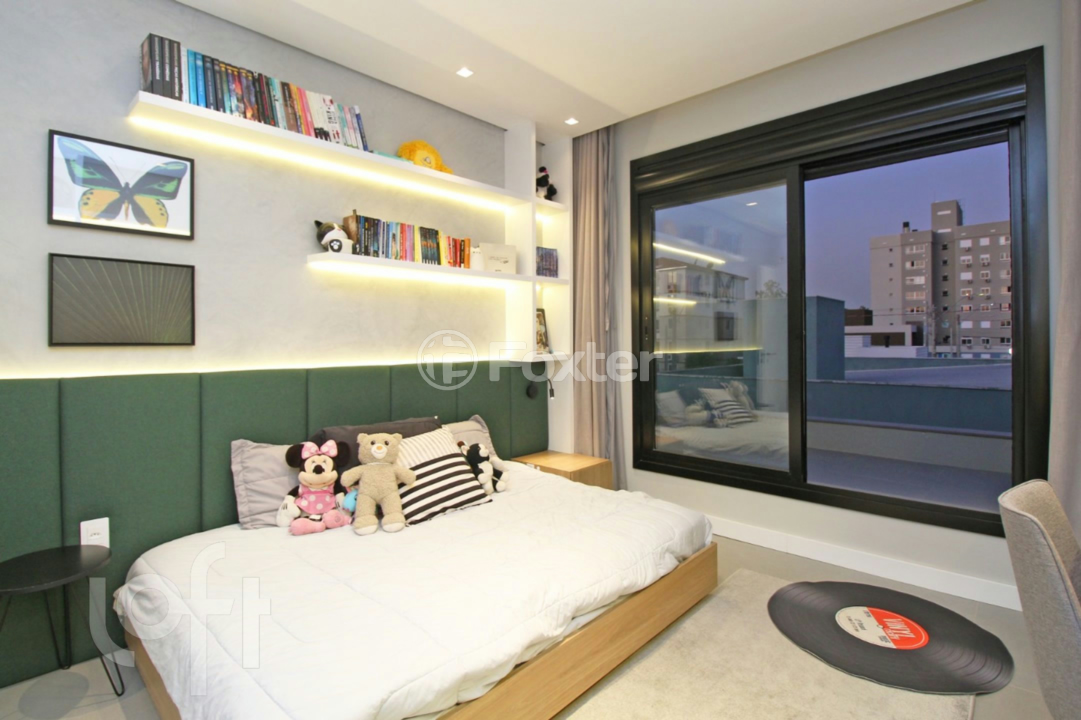 Casa de Condomínio à venda com 4 quartos, 220m² - Foto 41