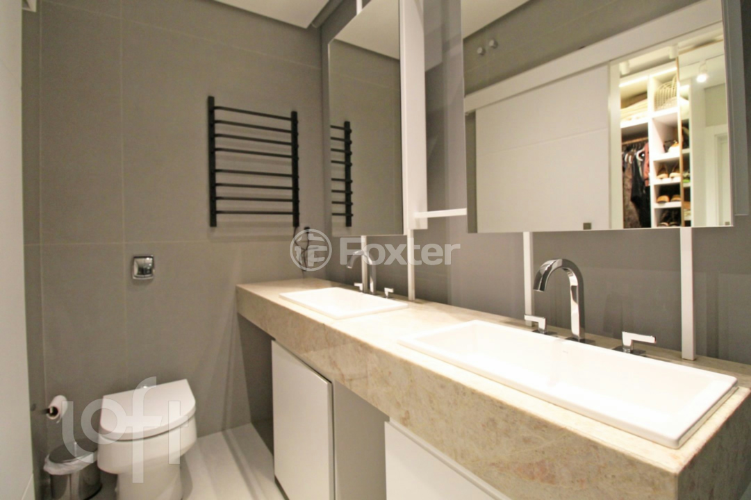 Casa de Condomínio à venda com 4 quartos, 220m² - Foto 64