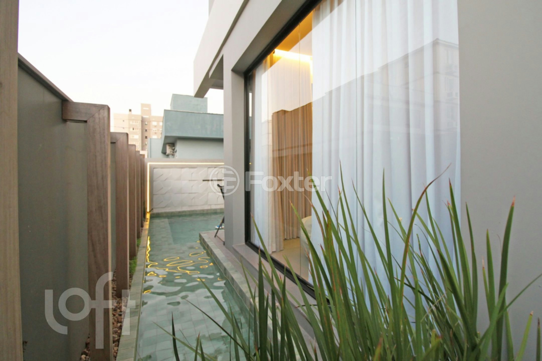 Casa de Condomínio à venda com 4 quartos, 220m² - Foto 27