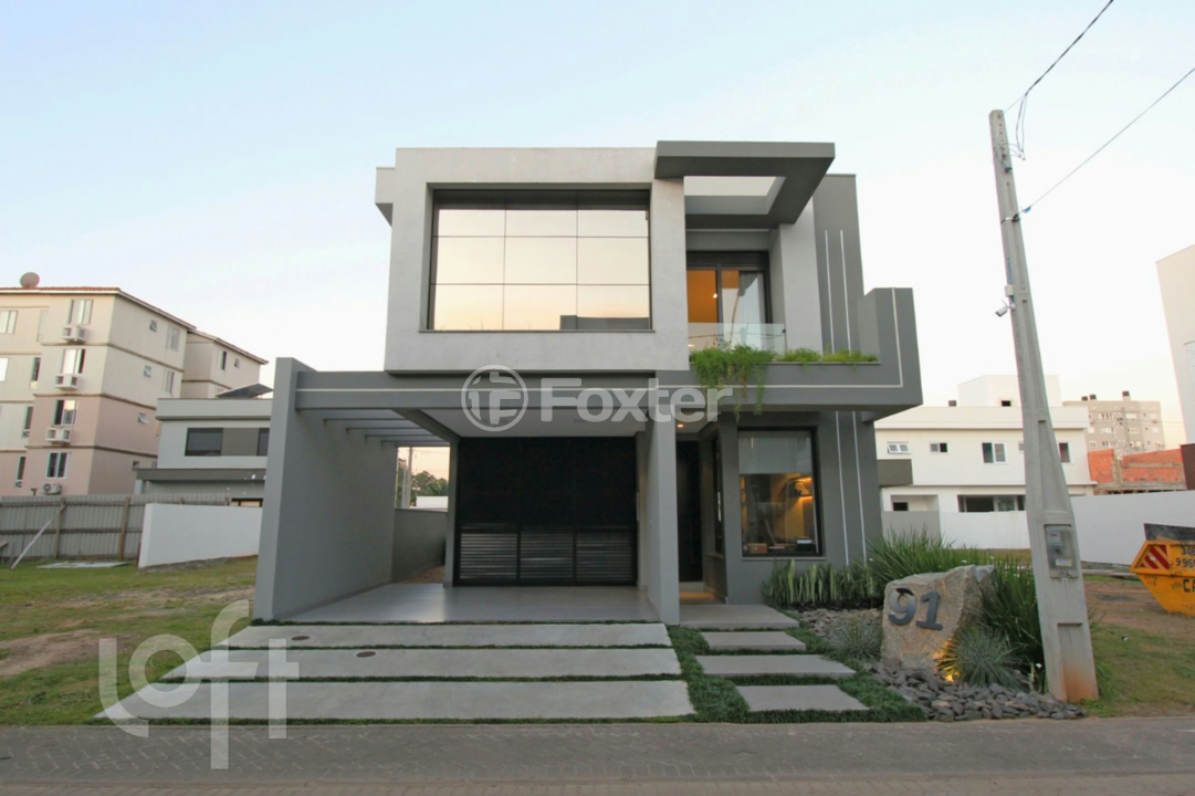 Casa de Condomínio à venda com 4 quartos, 220m² - Foto 4