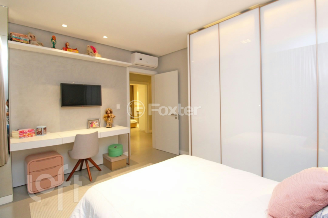 Casa de Condomínio à venda com 4 quartos, 220m² - Foto 54
