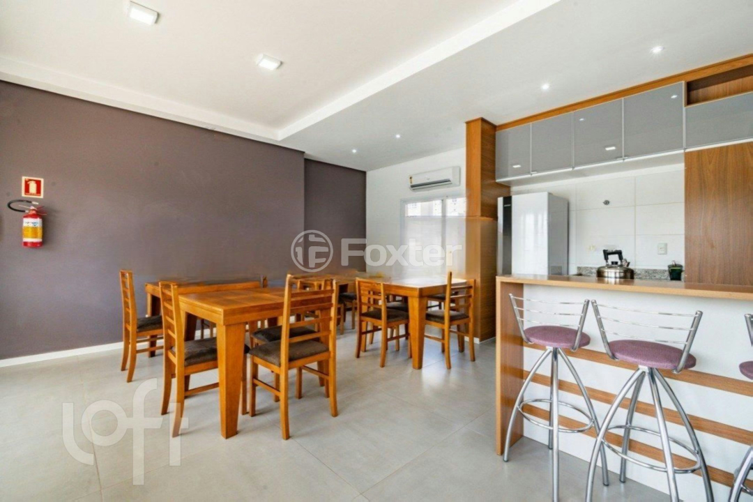 Casa de Condomínio à venda com 4 quartos, 220m² - Foto 73