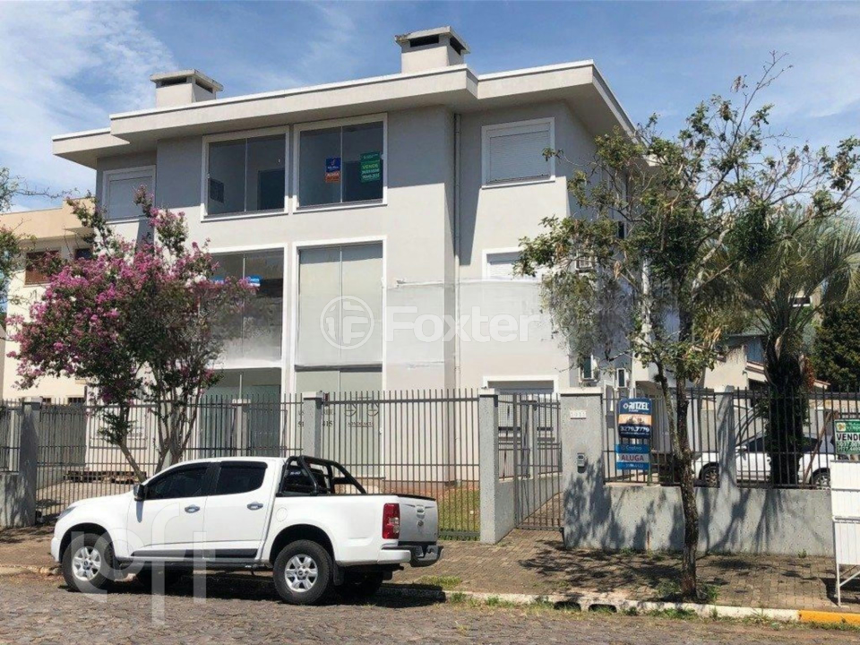 Apartamento à venda com 2 quartos, 65m² - Foto 1