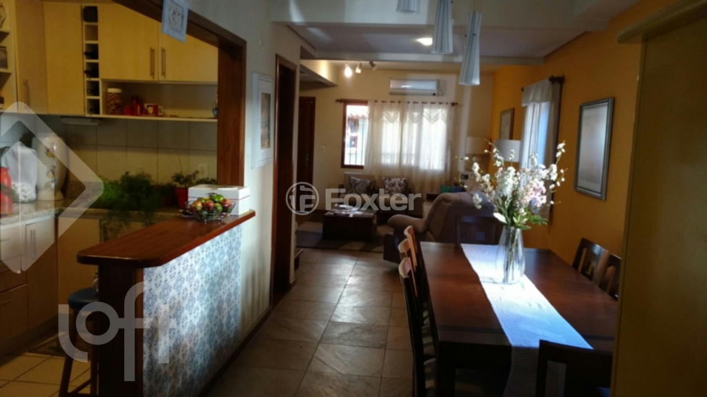 Casa de Condomínio à venda com 3 quartos, 240m² - Foto 31