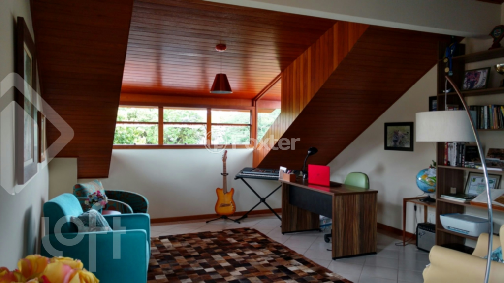 Casa de Condomínio à venda com 3 quartos, 240m² - Foto 18