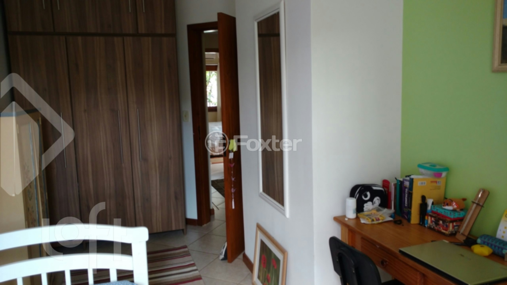 Casa de Condomínio à venda com 3 quartos, 240m² - Foto 13