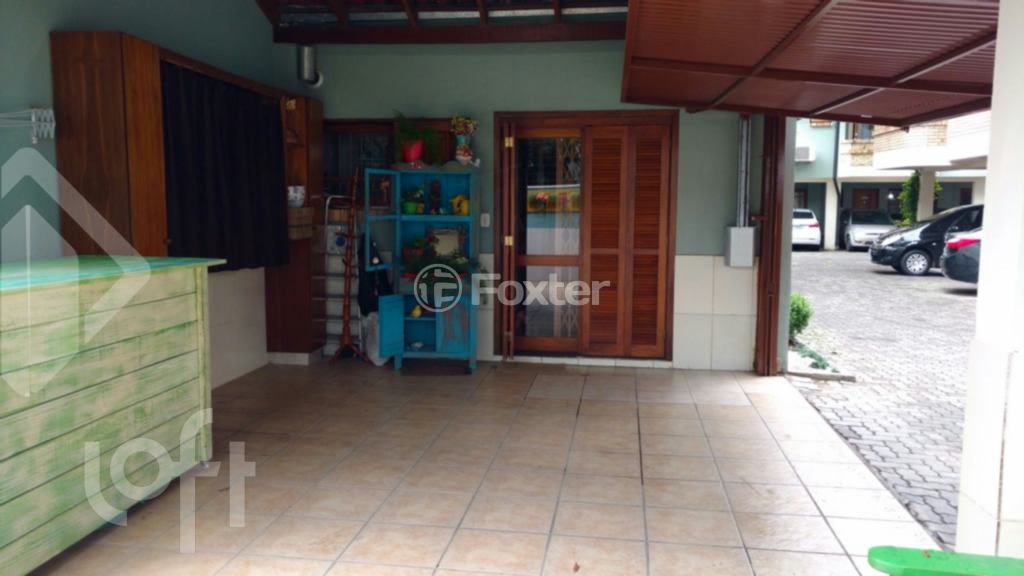 Casa de Condomínio à venda com 3 quartos, 240m² - Foto 25