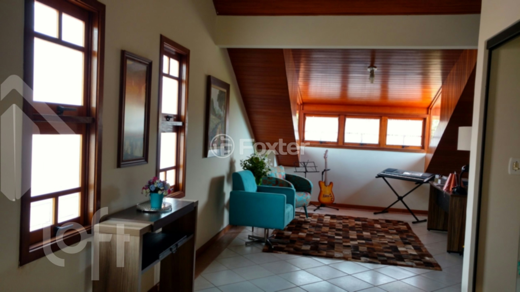 Casa de Condomínio à venda com 3 quartos, 240m² - Foto 17
