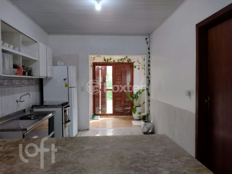 Casa à venda com 2 quartos, 90m² - Foto 7