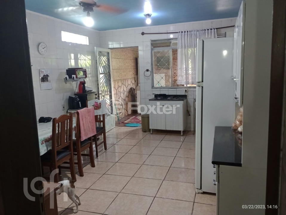 Casa à venda com 4 quartos, 233m² - Foto 3